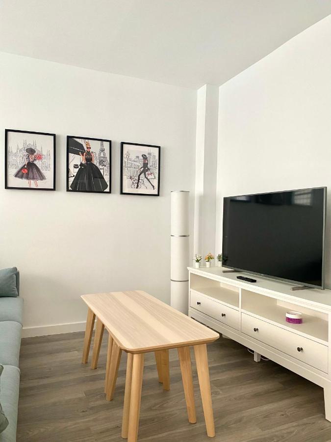 Nuevo Apartamento Conil WIFI y AIRE AC SOLO PAREJAS O FAMILIAS Conil De La Frontera Exterior foto