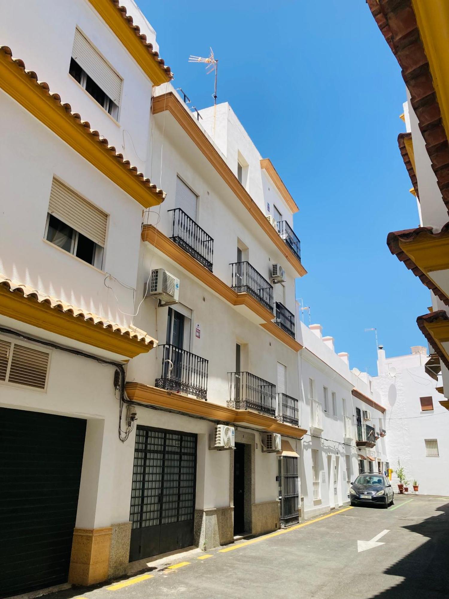 Nuevo Apartamento Conil WIFI y AIRE AC SOLO PAREJAS O FAMILIAS Conil De La Frontera Exterior foto